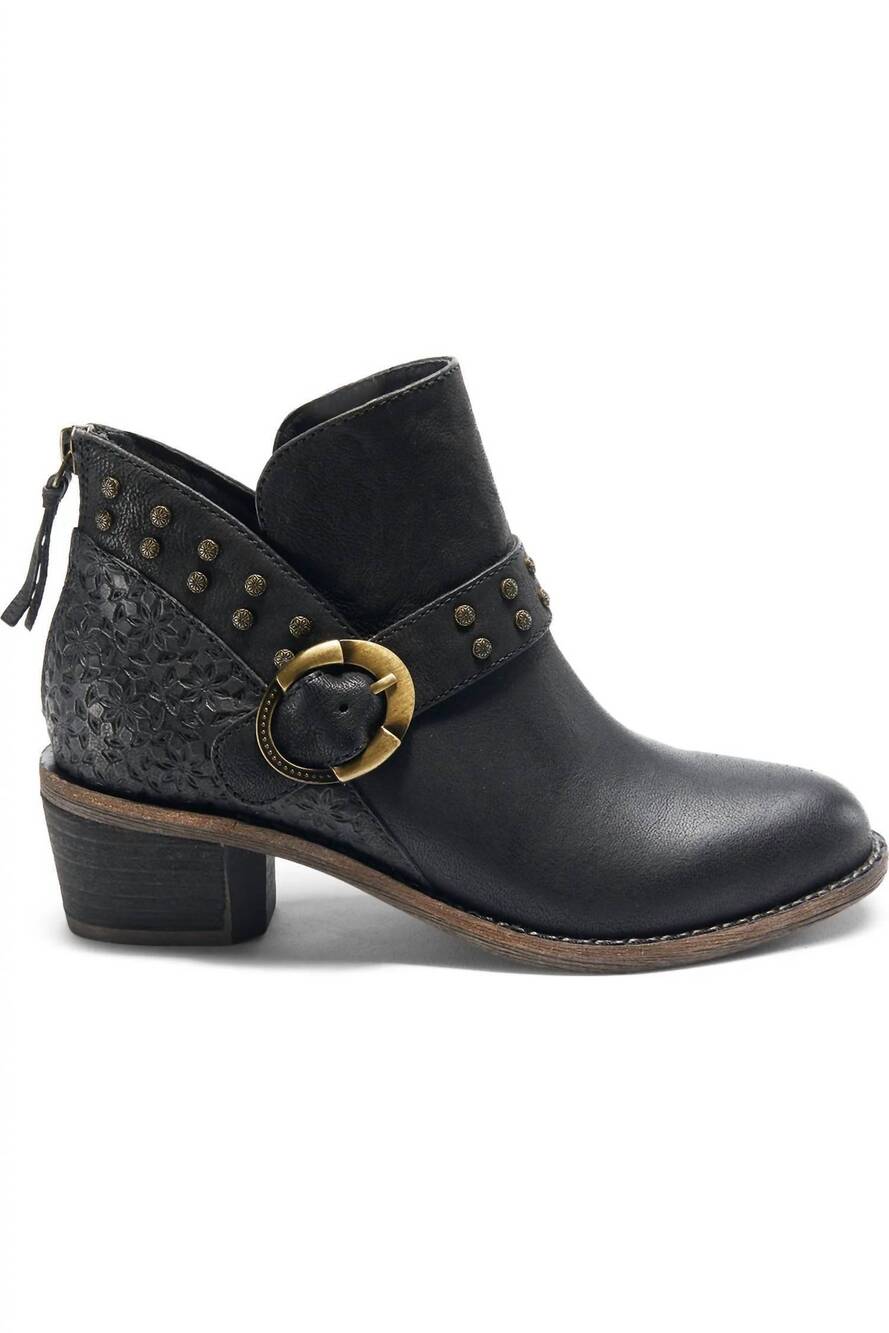 NEW HALSA FOOTWEAR women's melania ankle boots in black